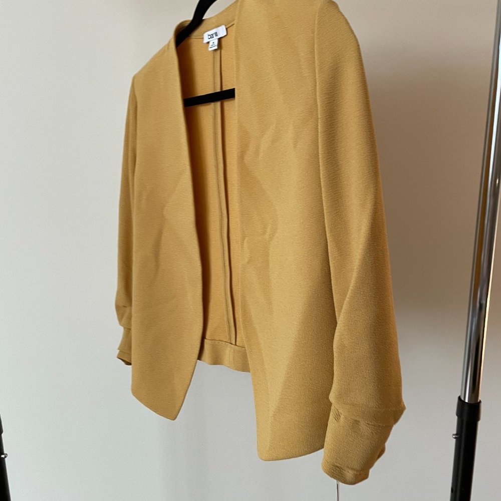 BAR III Yellow Suit Jacket / Blazer
